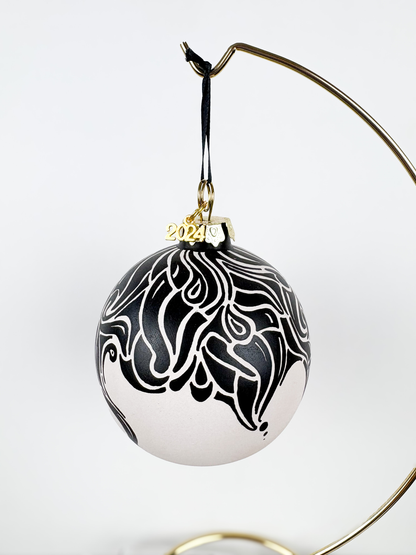 Black-on-White Ornament